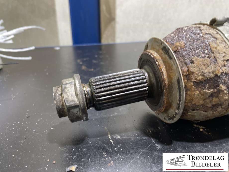Drivaksel høyre foran, diesel/automat til Subaru Outback 2009-2014 (Type IV)  