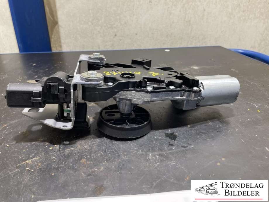 Viskermotor bakrute til BMW 3-Serie 2012-2018 (F30/F31/F34) (F30/F31/F34) (BOSCH|1 397 020 132|7 308 831|)