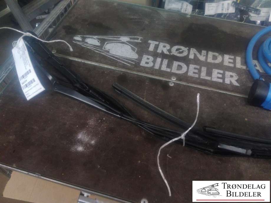 Viskerarmer frontrute til Tesla Model 3, 2018-2023 (Fase 1)  