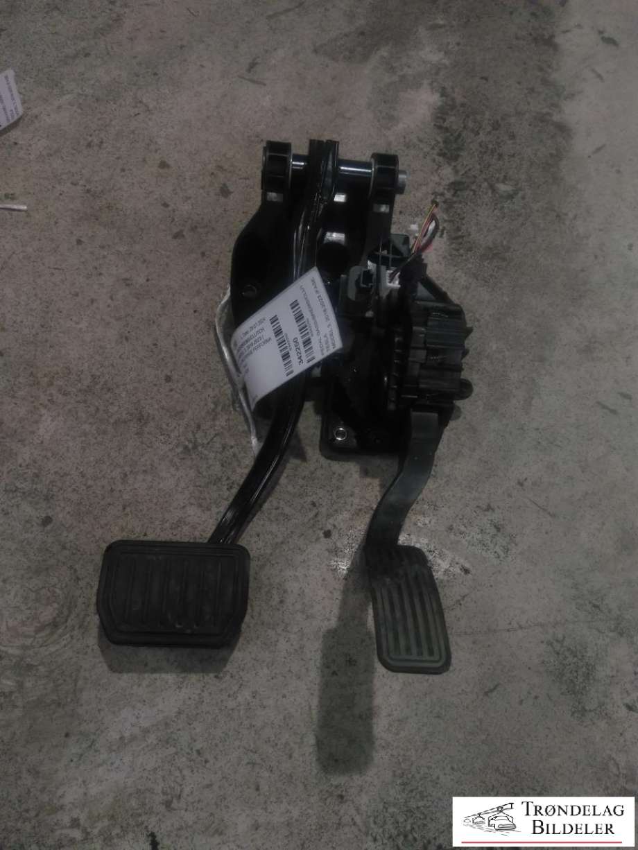 Pedal gass/brems/clutch til Tesla Model 3, 2018-2023 (Fase 1)  