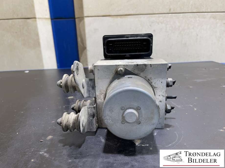 ABS sentral til VW Passat 2011-2015 (B7) (B7) (TRW|3AA 614 109 AQ|)