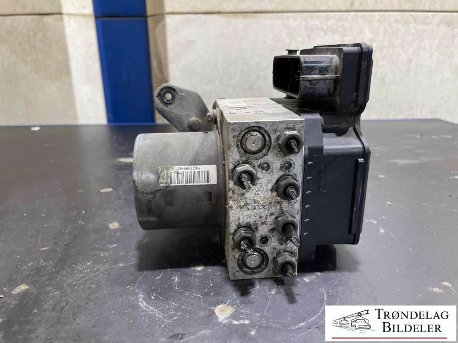 ABS sentral til VW Passat 2011-2015 (B7) (B7) (TRW|3AA 614 109 AQ|)