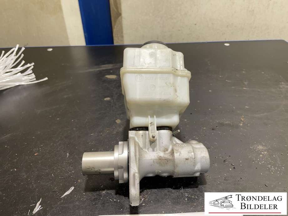 Bremsepumpe hoved til BMW M5 2011-2017 (F10) (F10) (BMW|3433 6782289|34 33 6 799 903|)