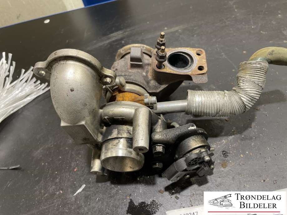 Turbo til Citroën DS3 2010-2019  (0375Q9|0375R0|9673283680|AV6Q-6K682-BB|RMAV6Q6K682BB|1696537|2008128|HVB4937302013|49373-02001|4937302001|49373-02002|4937302002|49373-02003|4937302013)