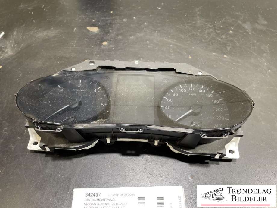 Instrumentpanel til Nissan X-Trail 2014-2022 (T32) (T32)