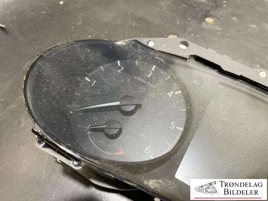 Instrumentpanel til Nissan X-Trail 2014-2022 (T32) (T32)