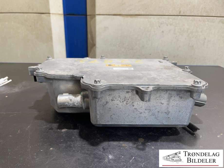 Sikringsboks til Mercedes B-Klasse, electric drive 2014-2018 (W242) (W242) (1016211-00-J|T1610009225|)