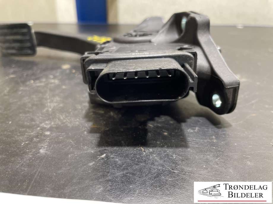 Pedal gass til Volvo V60 2010-2013 (Type I, Fase 1)  (VOLVO|31329062|)