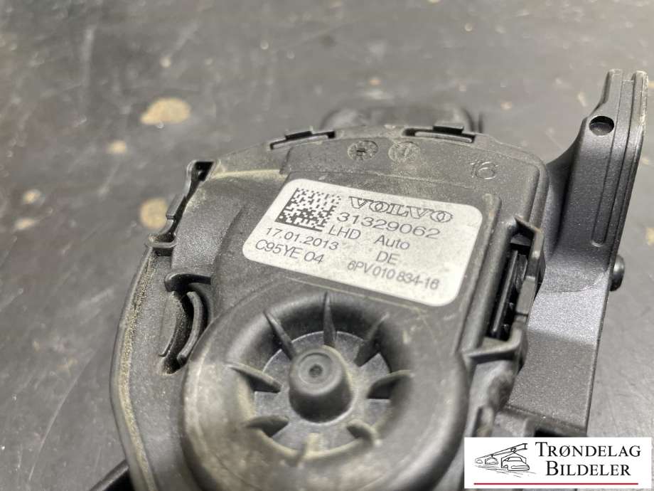 Pedal gass til Volvo V60 2010-2013 (Type I, Fase 1)  (VOLVO|31329062|)