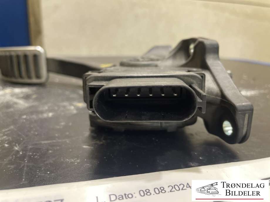 Pedal gass til Volvo V60 2010-2013 (Type I, Fase 1) (VOLVO|31329373|)