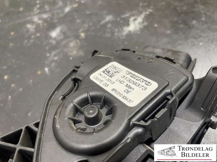Pedal gass til Volvo V60 2010-2013 (Type I, Fase 1) (VOLVO|31329373|)