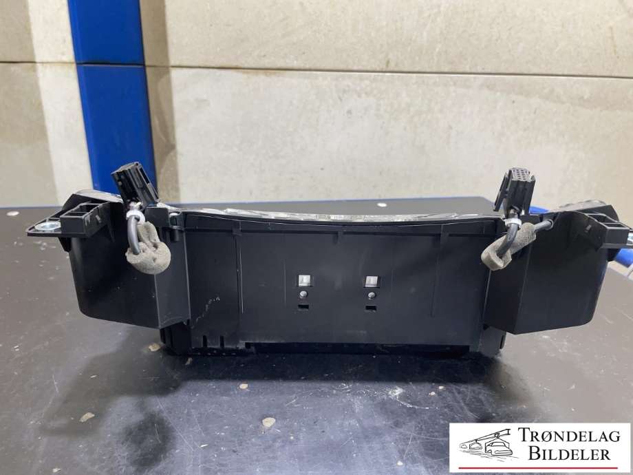 Instrumentpanel til Audi S8 2006-2010  (4E0 920 901 D|)