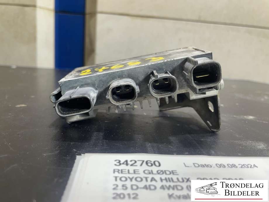 Rele gløde til Toyota Hilux 2012-2016  (TOYOTA|28551-30010|132700-0010|)