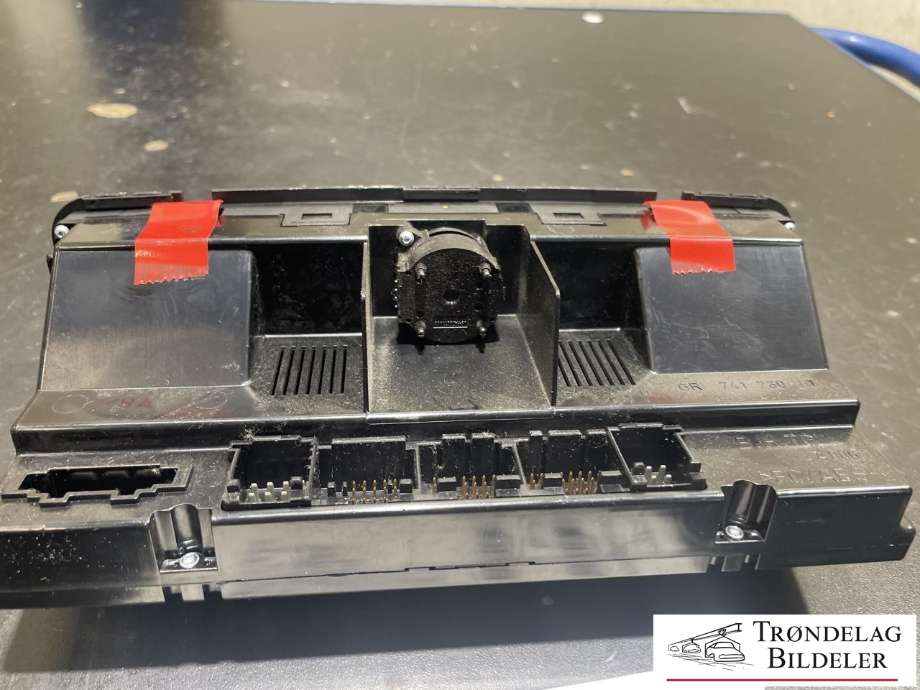 Varmeapparat betjening til Audi S8 2006-2010 (4E0 820 043 G|)