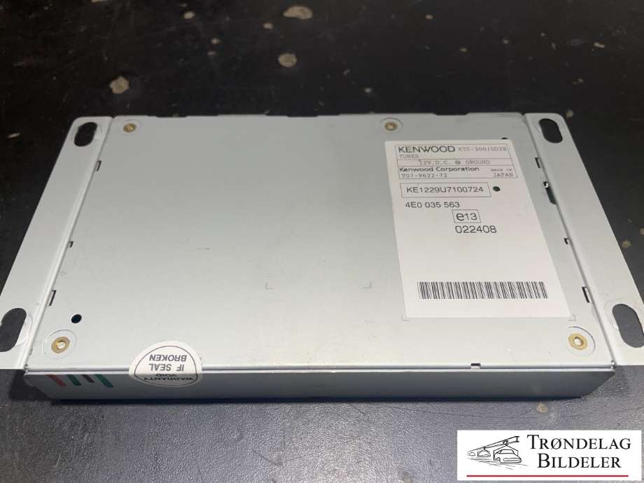 Styreenhet DAB til Audi S8 2006-2010 (4E0 910 563 C|)