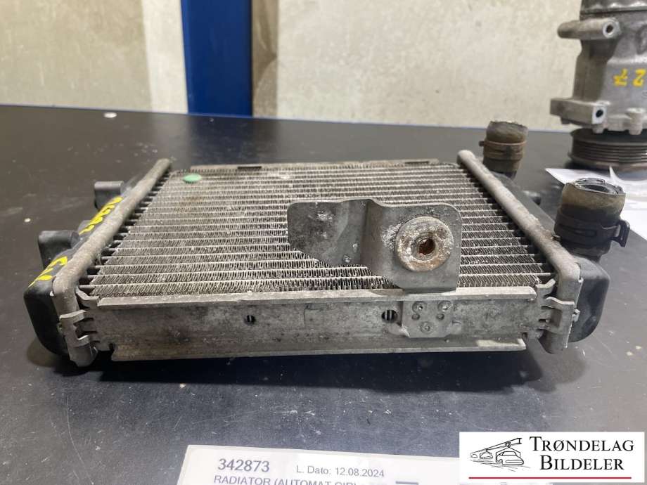 Radiator (automat gir) til Audi S8 2006-2010  (4E0 121 212 F|)