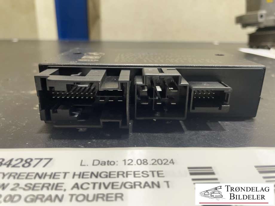 Styreenhet hengerfeste til BMW 2-Serie, Active/Gran Tourer 2014-->> (F45/F46) (F45/F46) (7160-6872320-01|)