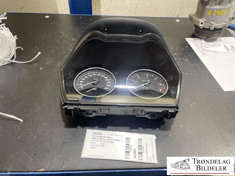 Instrumentpanel til BMW 2-Serie, Active/Gran Tourer, 2014-->> (F45/F46) (F45/F46) (VDO|9 295 446)