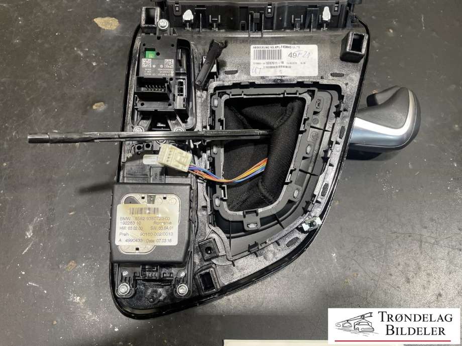Girstang/girvelger automat til BMW 2-Serie, Active/Gran Tourer 2014-->> (F45/F46) (F45/F46) (9287611-10|)