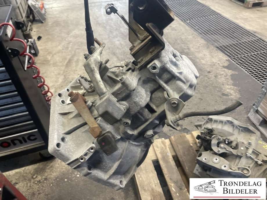 Girkasse manuell til Toyota Yaris 2006-2009 (Type II, Fase 1)
