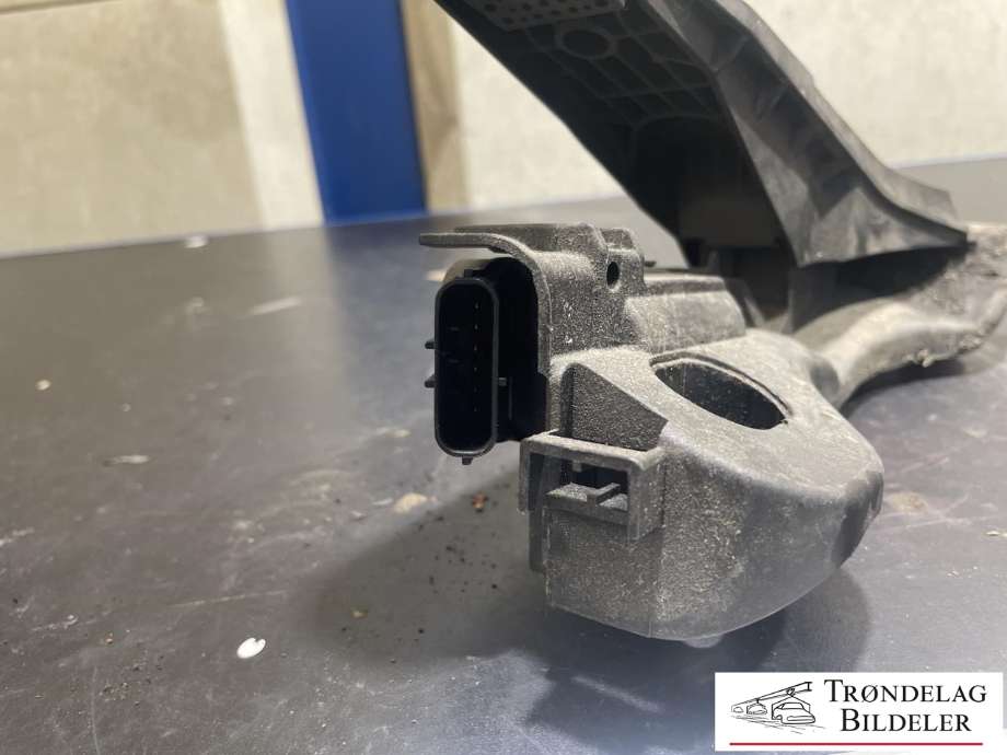 Pedal gass til VW Golf VI 2008-2012  (1K1 721 503 AA|6PV 010 498-50|)
