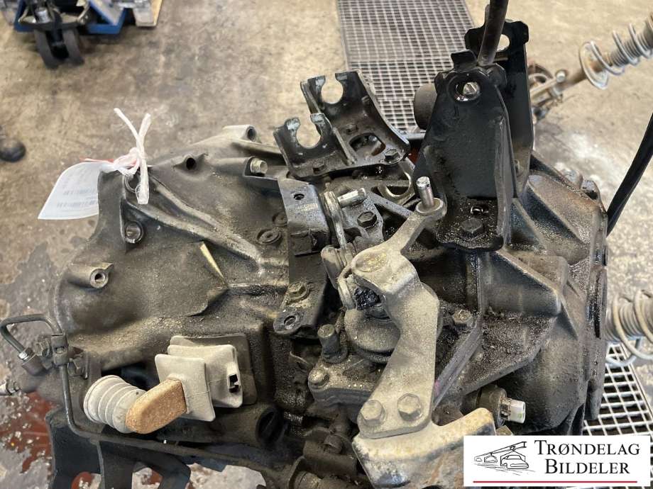 Girkasse manuell 6-trinn til Toyota Avensis 2009-2015 (Type III, Fase 1) (30300-20A90|)
