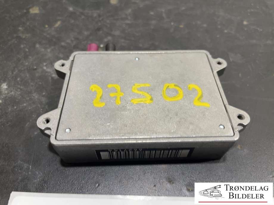 Antenne forsterker til Audi A6 2011-2014 (Type IV, Fase 1) (C7) (C7) (8J0035456|8J0035456A|)