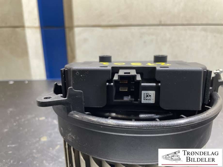 Varmeapparat motor til Audi A6 2011-2014 (Type IV, Fase 1) (C7) (C7) (DENSO|4H1 820 021 B|CZ 016070-1265|)