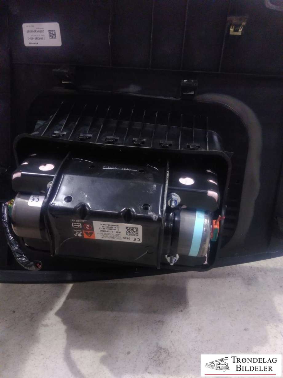 Dashbord til Tesla Model S 2013-2016 (Fase 1)