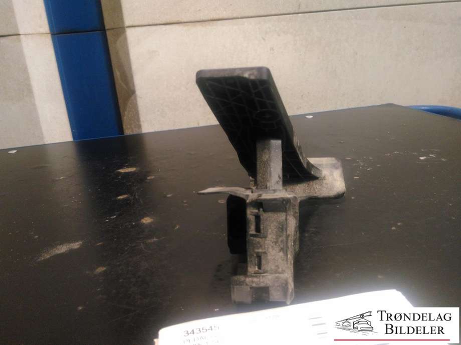 Pedal gass til BMW 1-Serie 2011-2015 (Fase 1) (F20/F21) (F20/F21) (3542-6853176|)