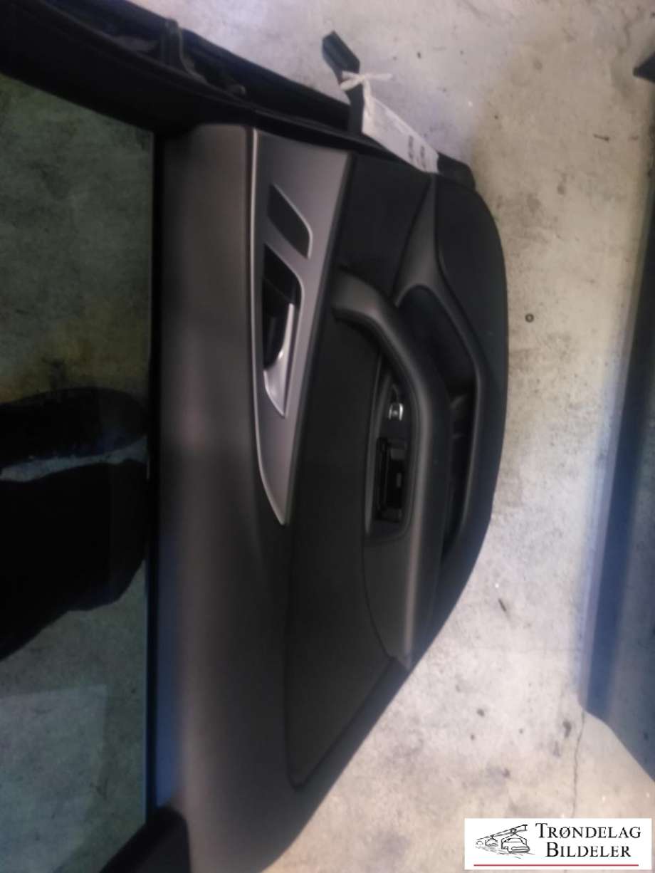 Dør venstre bak til Audi A6 2011-2014 (Type IV, Fase 1) (C7) (C7) (4G9833051|)