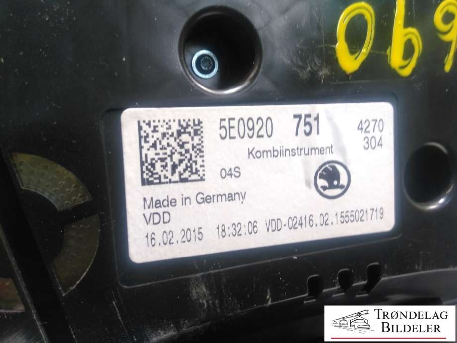 Instrumentpanel til Škoda Octavia 2013-2016 (Type III, Fase 1) (5E0 920 751|)