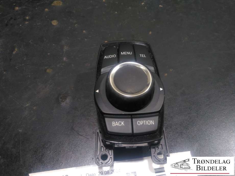 Bilstereo betjeningspanel til BMW 1-Serie 2011-2015 (Fase 1) (F20/F21) (F20/F21) (ZE931769502|)