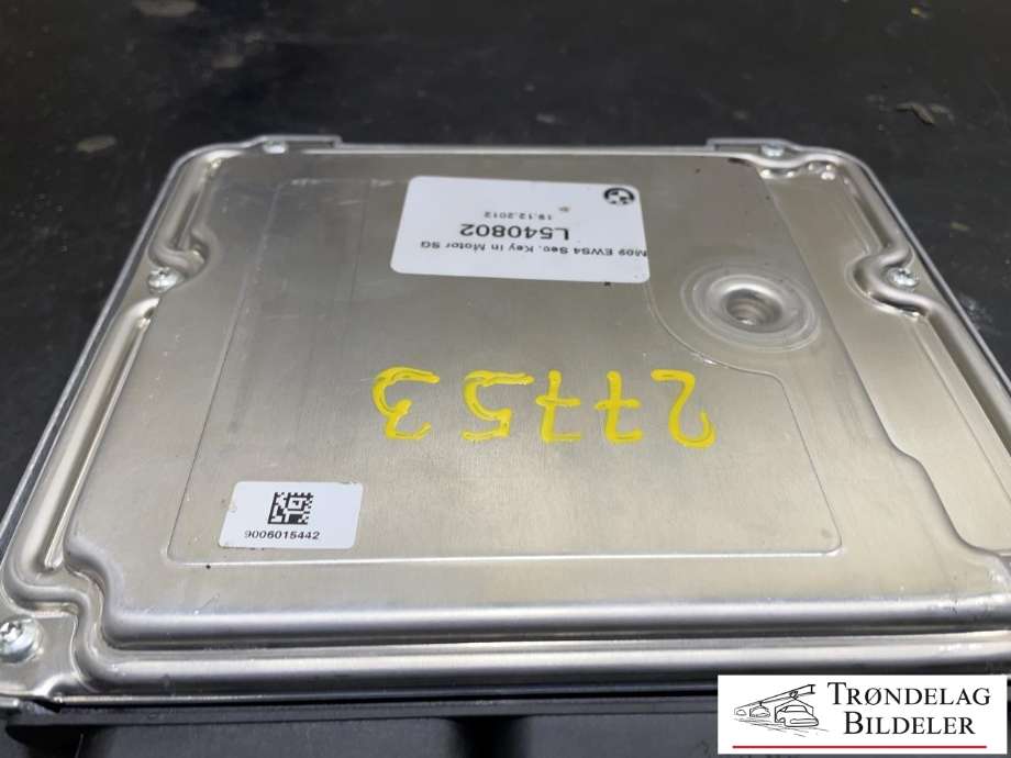 Styreenhet motor til BMW X3 2010-2017 (F25) (F25) (BOSCH|0 281 019 680|8 573 257-01|)