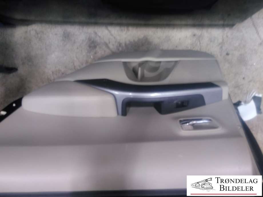 Dør høyre bak til Citroën C-Crosser 2007-2012 (9008 S5|)