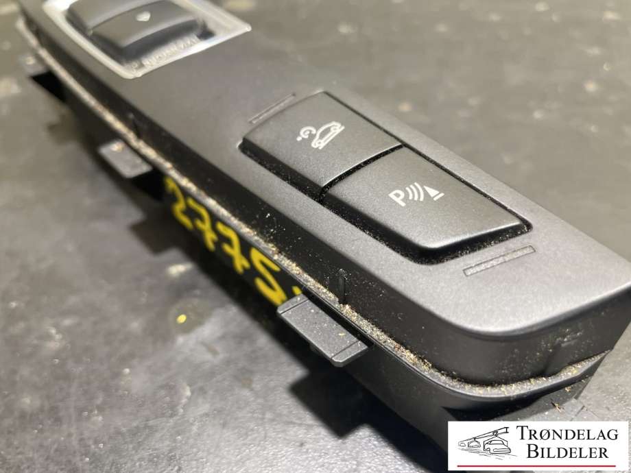 Bryter diverse til BMW X3 2010-2017 (F25) (F25) (BMW|6131 9202939|)