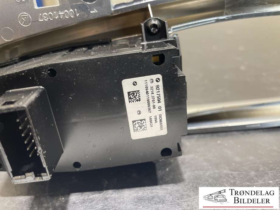 Bryter elektrisk håndbrekk/parkbrems til BMW X3 2010-2017 (F25) (F25) (9217594|)