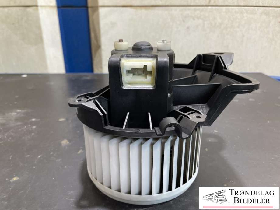 Varmeapparat motor til Opel Corsa E 2015-2019 (13335075|)