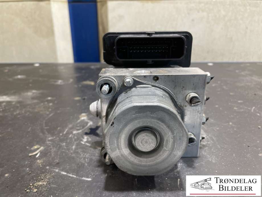 ABS sentral til Opel Corsa E 2015-2019  (95518041|95522565|)