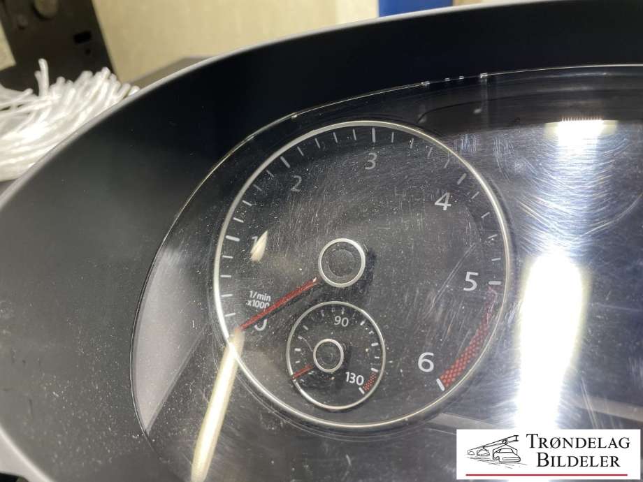Instrumentpanel til VW Sharan 2010-->> (Type II)  (7N0920870E|)
