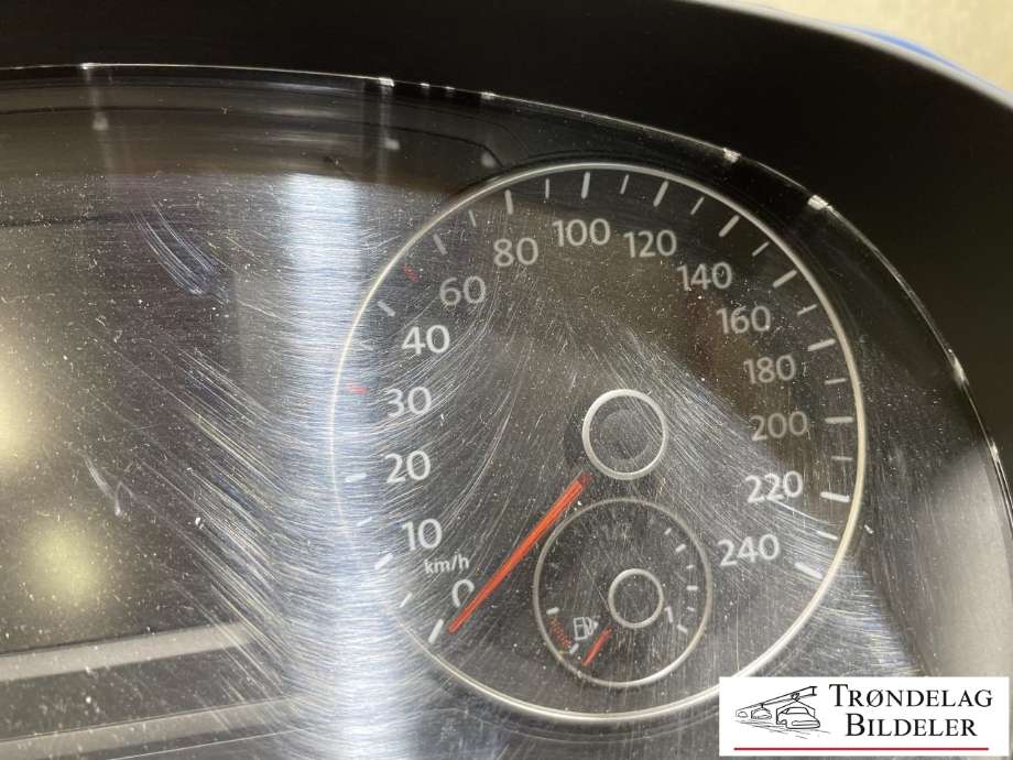 Instrumentpanel til VW Sharan 2010-->> (Type II)  (7N0920870E|)