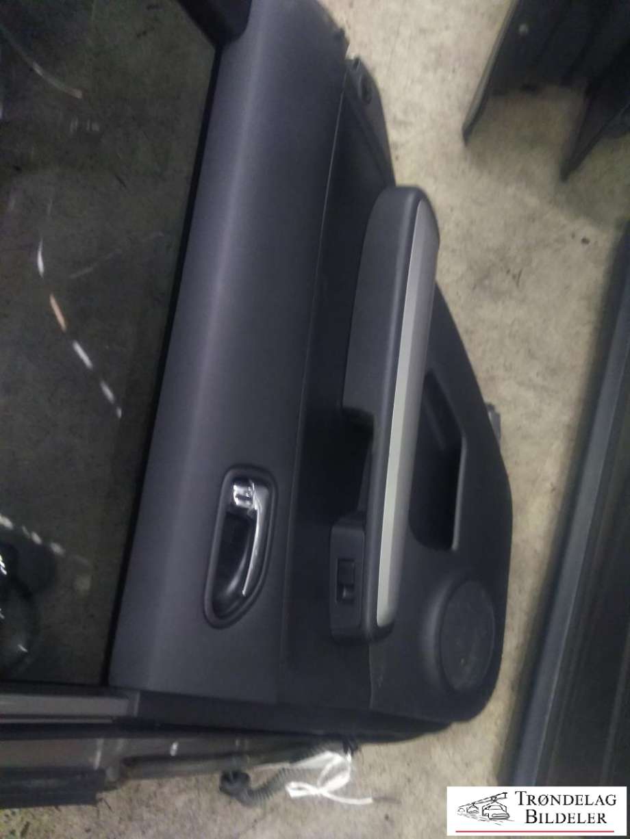 Dør høyre bak til Nissan X-Trail 2007-2014 (T31) (T31) (H210M-JG0MB|H210M-JG0MA|)
