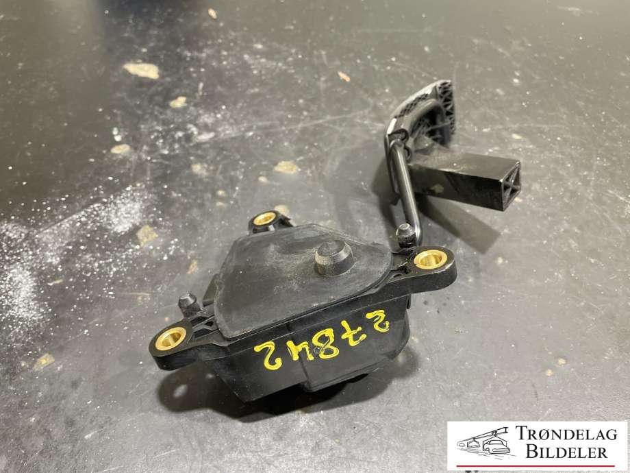 Pedal gass til Nissan X-Trail 2007-2014 (T31) (T31) 