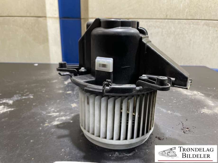 Varmeapparat motor til Toyota Proace City 2020-->>  (5P130002363505|)