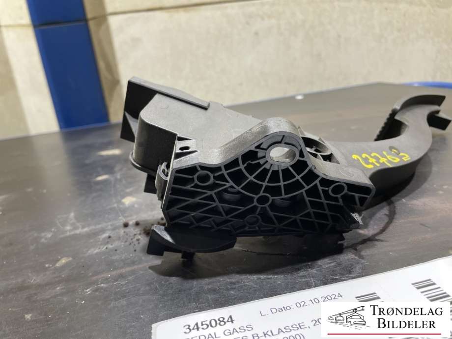 Pedal gass til Mercedes B-Klasse 2011-2018 (W246) (W246) (A246 300 14 04|)