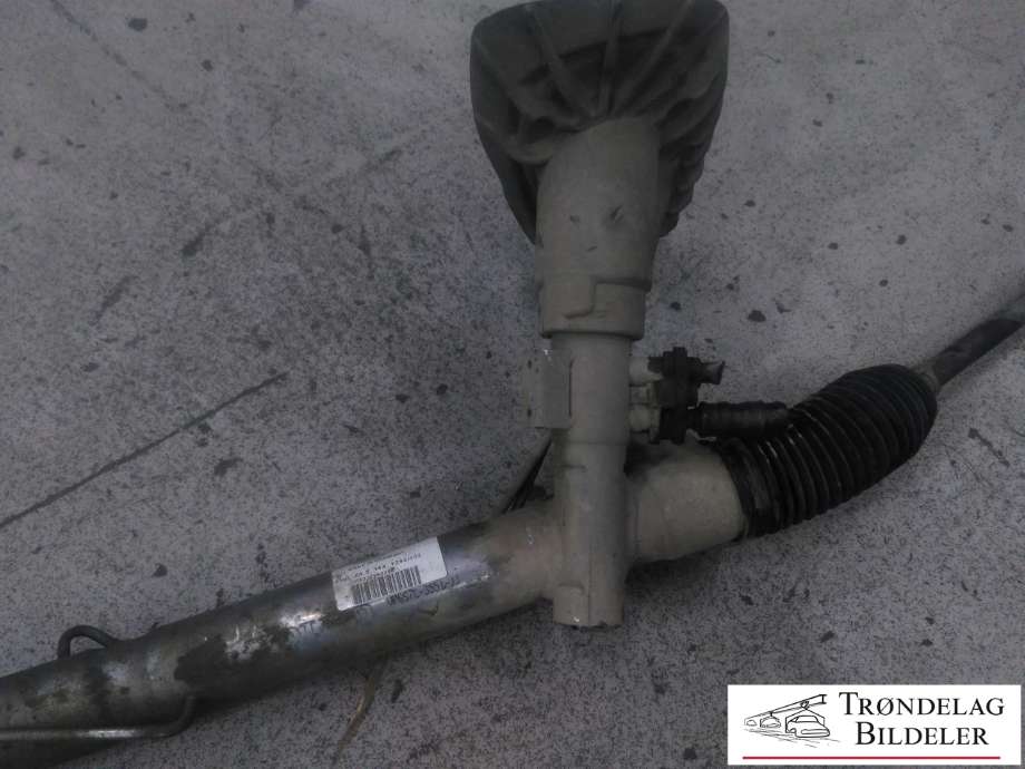 Tannstang til Volvo V60/V60 CC 2013-2018 (Type I, Fase 2) (31329876|36001632|31280943|31360550|31387089|31429872|31360552|31387091|31429874)