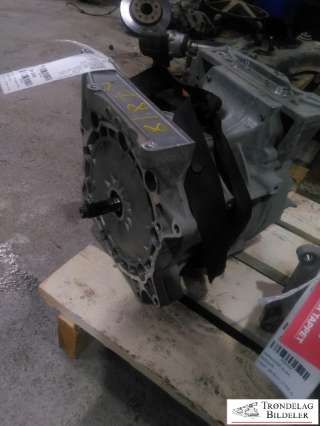 Motor elbil foran til Nissan Leaf,   (|EM57)