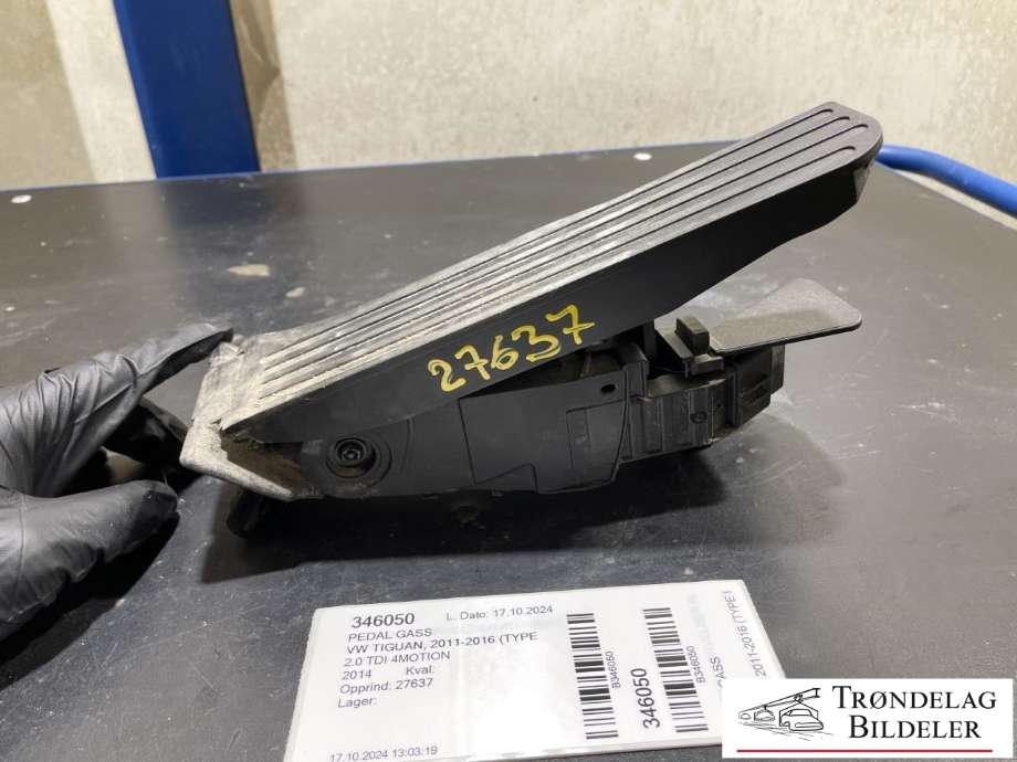 Pedal gass til VW Tiguan 2011-2016 (Type I, Fase 2) (1K1 721 503 BD|)