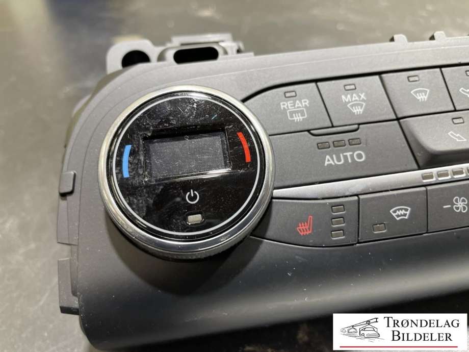 Varmeapparat betjening til Ford Kuga 2019-->> (Type III) (LJ6T-18C612-HD|)
