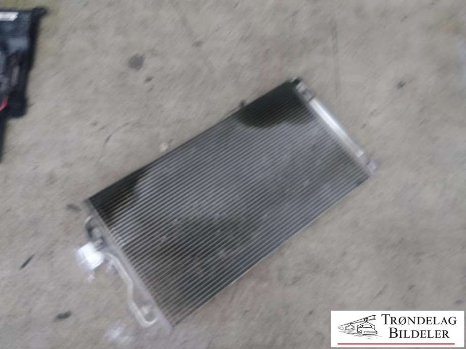Aircondition radiator til BMW 1-Serie 2011-2015 (Fase 1) (F20/F21) (F20/F21) 